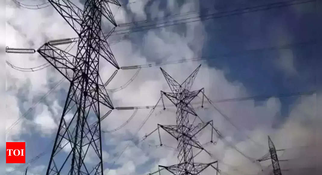 Delhi Heatwave News: Power demand hits season’s high of 6,532MW | Delhi News
