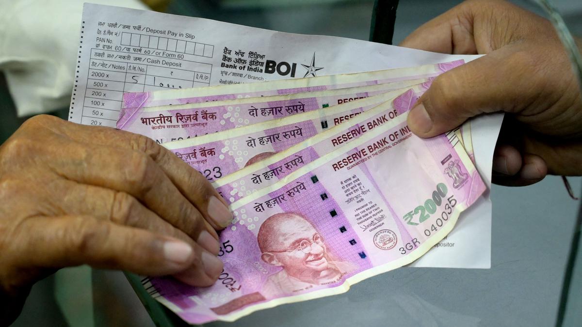 RBI defends before Delhi HC ₹2,000 banknote exchange exercise