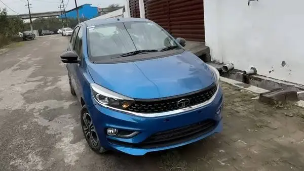 Tata Tiago CNG on Road Price in India